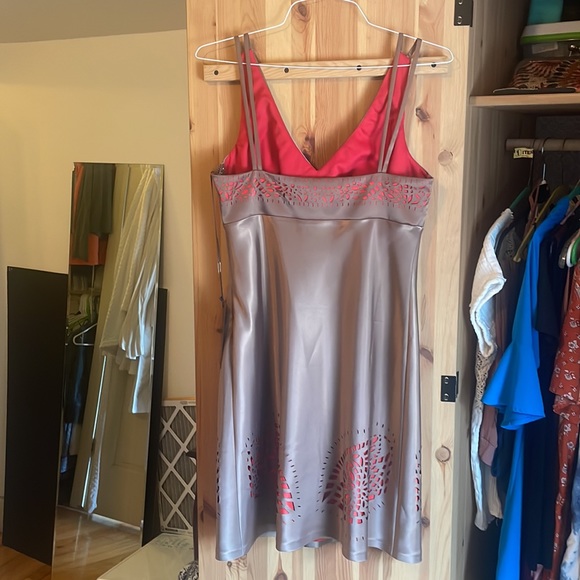 Rengin Cocktail Party Dress - Picture 2 of 2